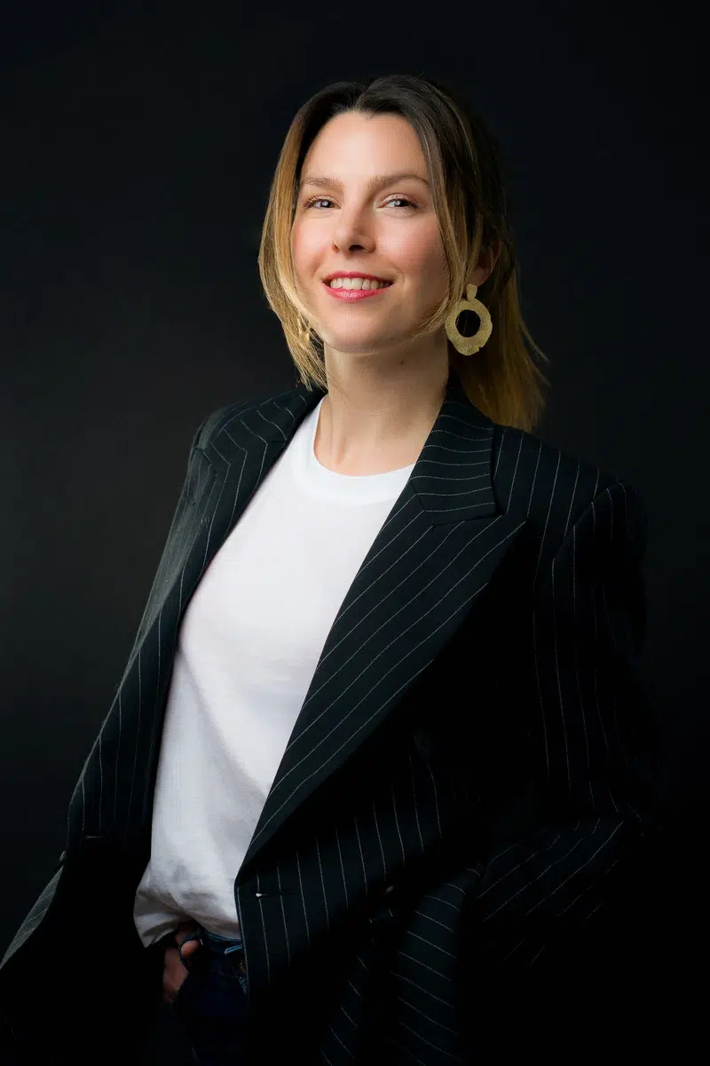 Dirigeante leadeuse confiance affirmation charisme